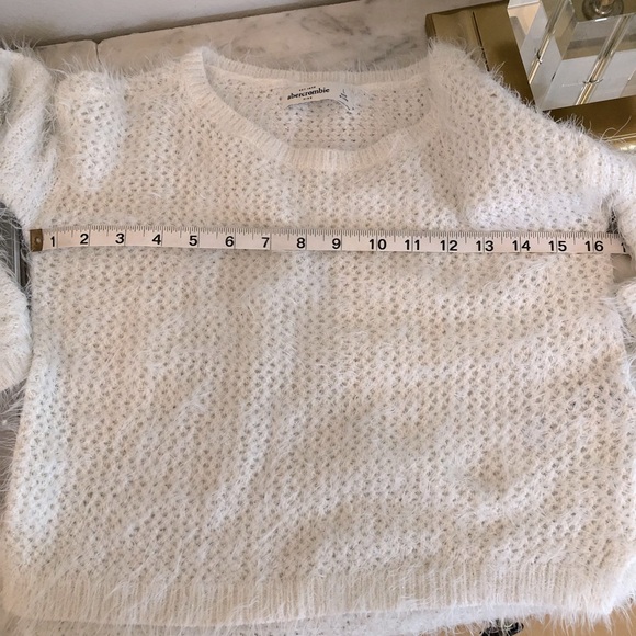 Abercrombie Kids Girl’s Sweater Winter White Silver Sparkle Thread EC - Picture 9 of 12